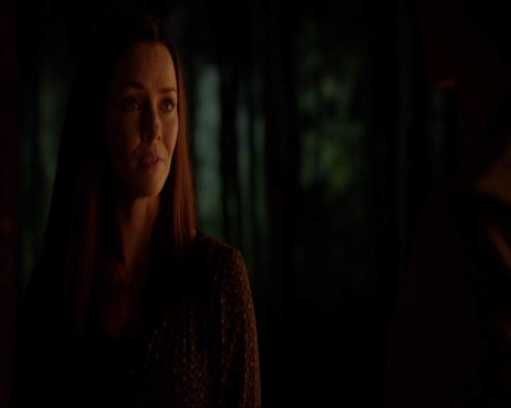 VampireDiariesWorld-dot-nl_7x04ICarryYourHeartWithMe2223.jpg