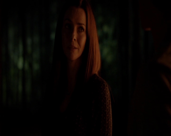 VampireDiariesWorld-dot-nl_7x04ICarryYourHeartWithMe2224.jpg