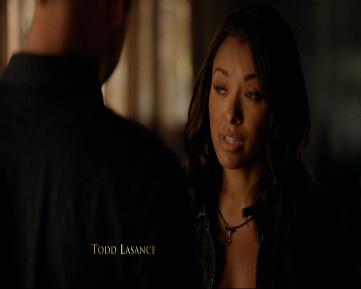 VampireDiariesWorld-dot-nl_7x05LiveThroughThis0147.jpg