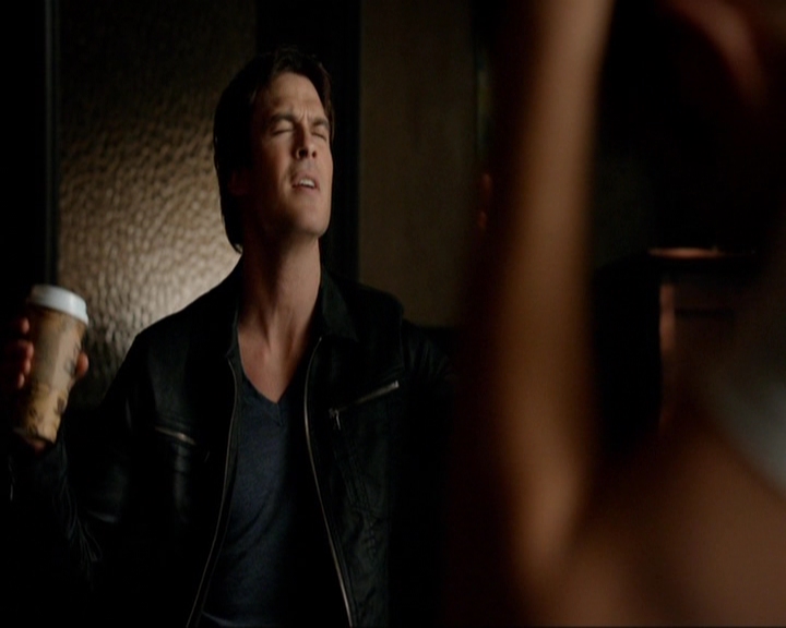 VampireDiariesWorld-dot-nl_7x05LiveThroughThis0258.jpg