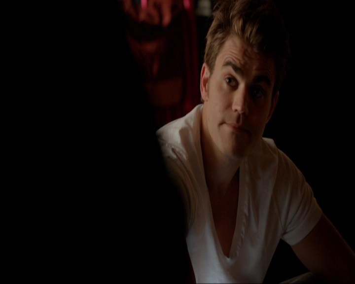 VampireDiariesWorld-dot-nl_7x05LiveThroughThis0266.jpg