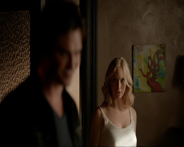 VampireDiariesWorld-dot-nl_7x05LiveThroughThis0278.jpg