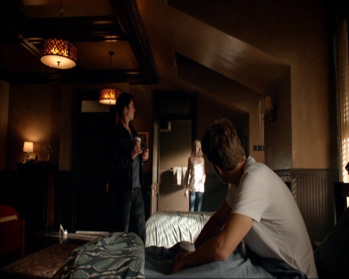 VampireDiariesWorld-dot-nl_7x05LiveThroughThis0279.jpg