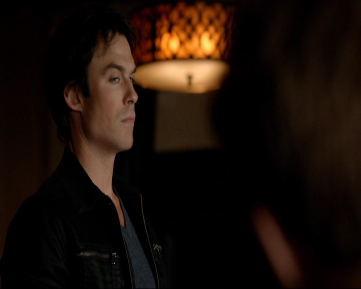 VampireDiariesWorld-dot-nl_7x05LiveThroughThis0281.jpg