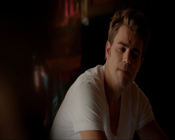 VampireDiariesWorld-dot-nl_7x05LiveThroughThis0290.jpg