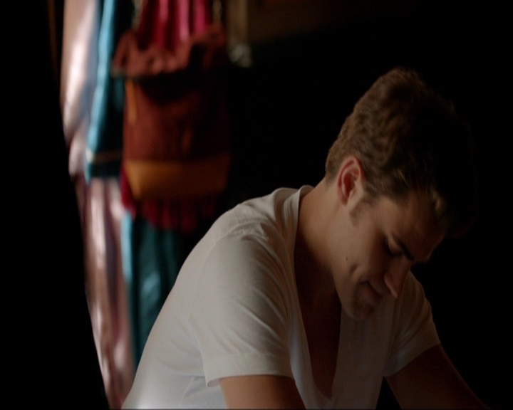 VampireDiariesWorld-dot-nl_7x05LiveThroughThis0291.jpg