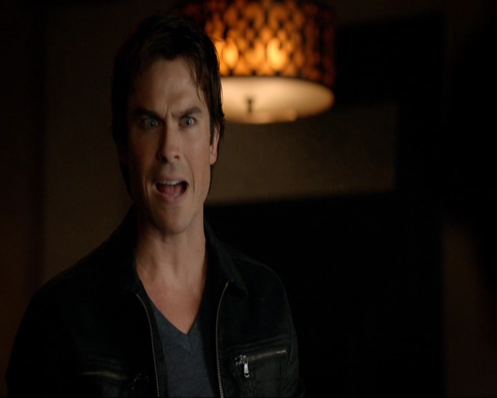 VampireDiariesWorld-dot-nl_7x05LiveThroughThis0293.jpg