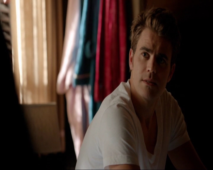 VampireDiariesWorld-dot-nl_7x05LiveThroughThis0316.jpg