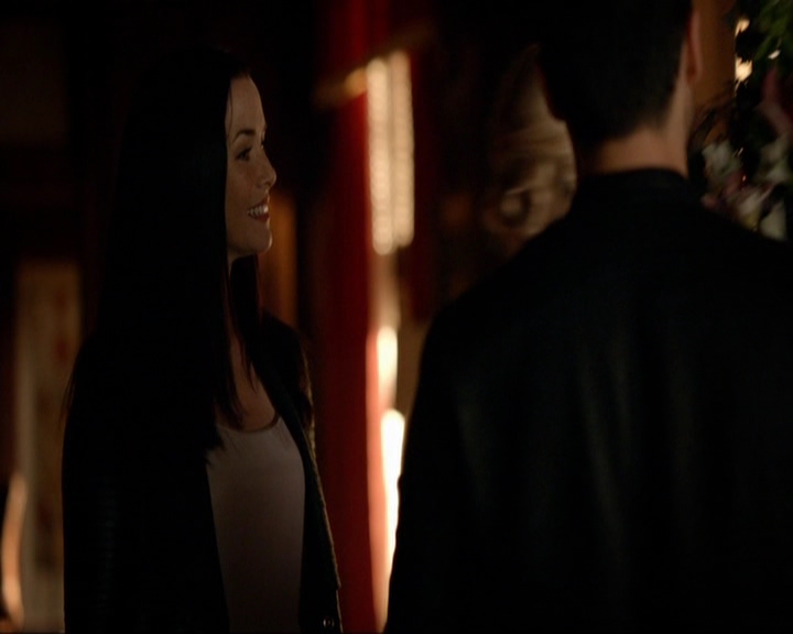 VampireDiariesWorld-dot-nl_7x05LiveThroughThis0335.jpg