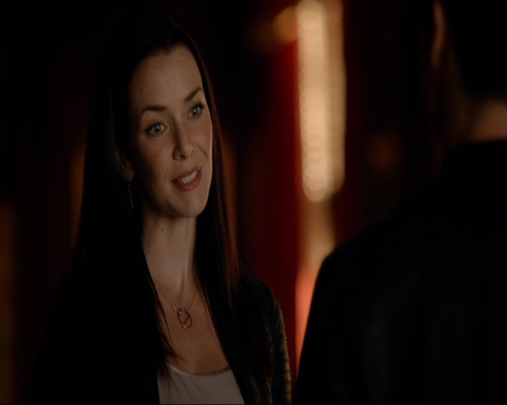 VampireDiariesWorld-dot-nl_7x05LiveThroughThis0349.jpg