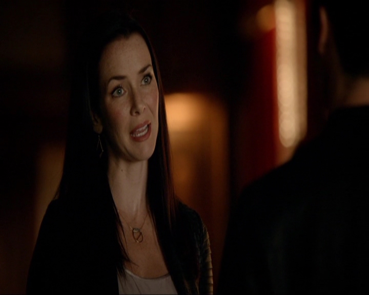 VampireDiariesWorld-dot-nl_7x05LiveThroughThis0352.jpg