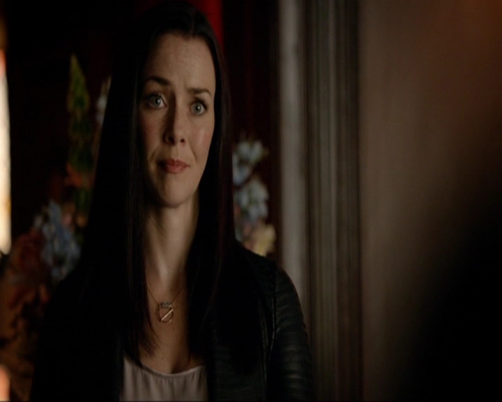 VampireDiariesWorld-dot-nl_7x05LiveThroughThis0390.jpg