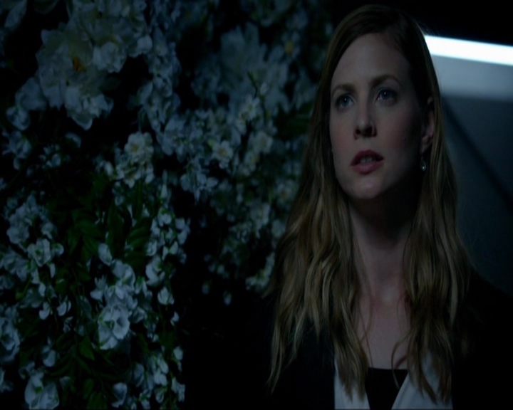 VampireDiariesWorld-dot-nl_7x05LiveThroughThis1258.jpg