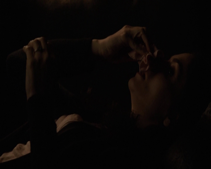 VampireDiariesWorld-dot-nl_7x06BestServedCold-deletedscenes0007.jpg