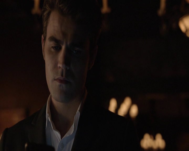 VampireDiariesWorld-dot-nl_7x06BestServedCold-deletedscenes0089.jpg