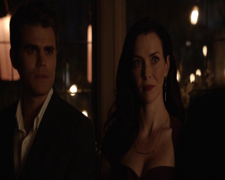 VampireDiariesWorld-dot-nl_7x06BestServedCold-deletedscenes0124.jpg