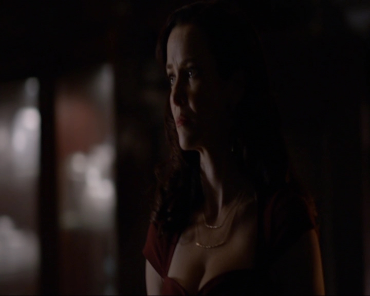 VampireDiariesWorld-dot-nl_7x06BestServedCold1416.jpg