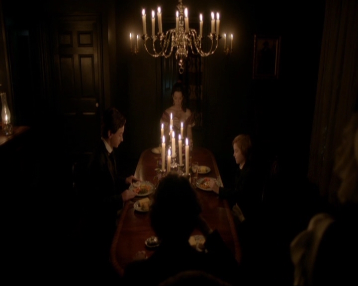 VampireDiariesWorld-dot-nl_7x07MommieDearest0564.jpg