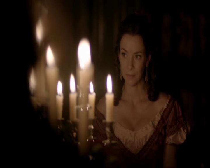 VampireDiariesWorld-dot-nl_7x07MommieDearest0578.jpg