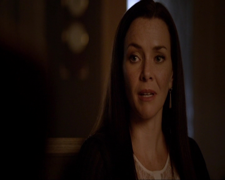 VampireDiariesWorld-dot-nl_7x07MommieDearest0619.jpg