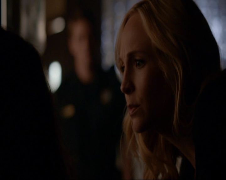 VampireDiariesWorld-dot-nl_7x07MommieDearest0665.jpg