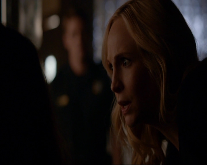 VampireDiariesWorld-dot-nl_7x07MommieDearest0666.jpg