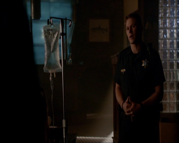 VampireDiariesWorld-dot-nl_7x07MommieDearest0673.jpg