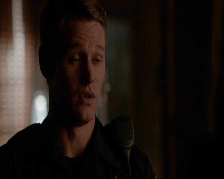 VampireDiariesWorld-dot-nl_7x07MommieDearest0709.jpg