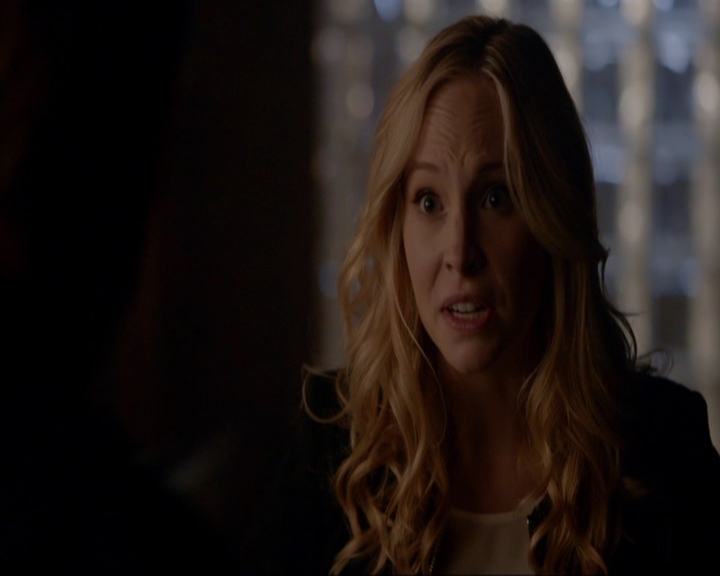 VampireDiariesWorld-dot-nl_7x07MommieDearest0716.jpg