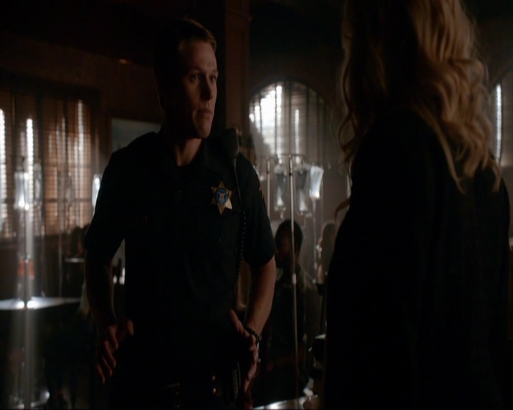 VampireDiariesWorld-dot-nl_7x07MommieDearest0725.jpg