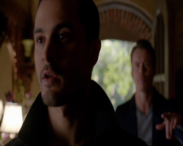 VampireDiariesWorld-dot-nl_7x07MommieDearest0748.jpg