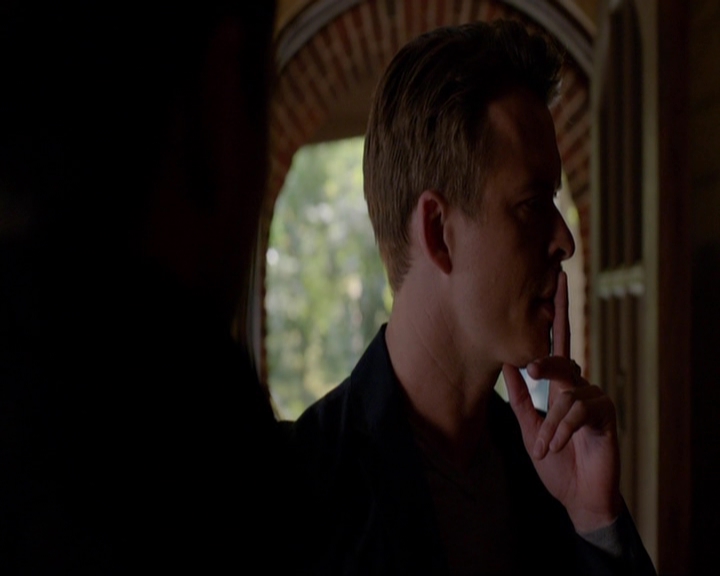 VampireDiariesWorld-dot-nl_7x07MommieDearest0763.jpg