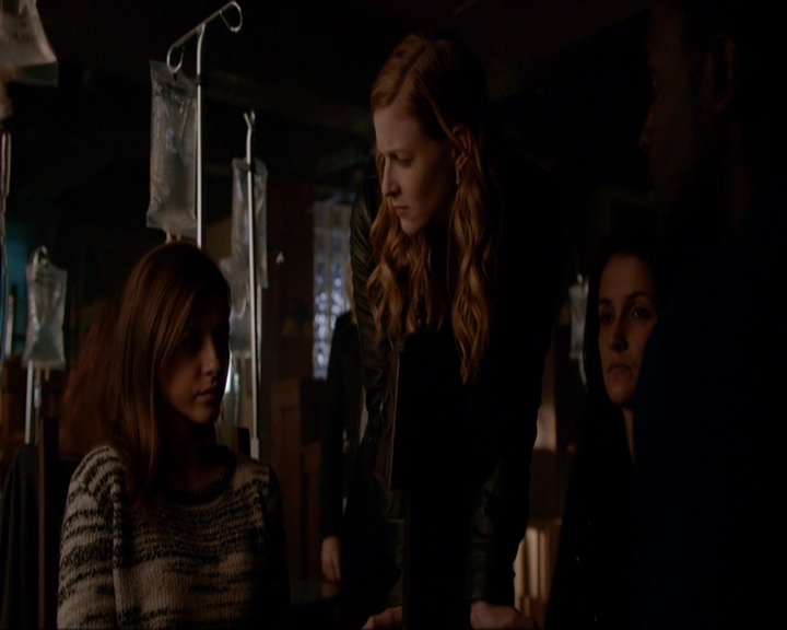 VampireDiariesWorld-dot-nl_7x07MommieDearest0799.jpg