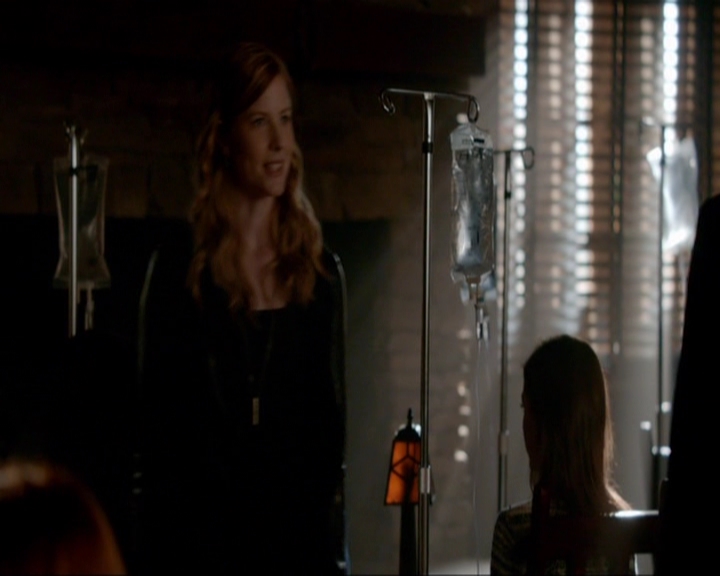 VampireDiariesWorld-dot-nl_7x07MommieDearest0806.jpg