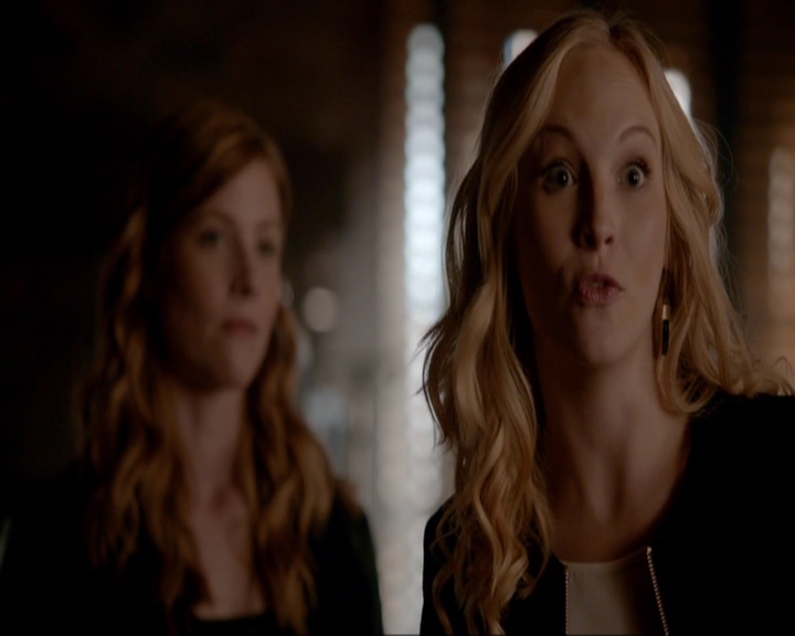 VampireDiariesWorld-dot-nl_7x07MommieDearest0836.jpg