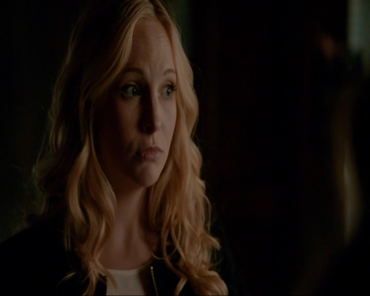 VampireDiariesWorld-dot-nl_7x07MommieDearest0877.jpg