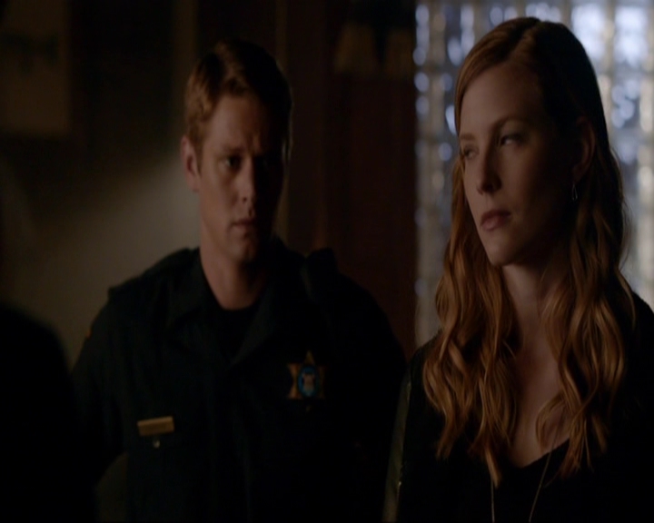 VampireDiariesWorld-dot-nl_7x07MommieDearest0878.jpg