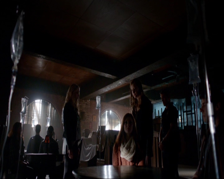 VampireDiariesWorld-dot-nl_7x07MommieDearest0889.jpg