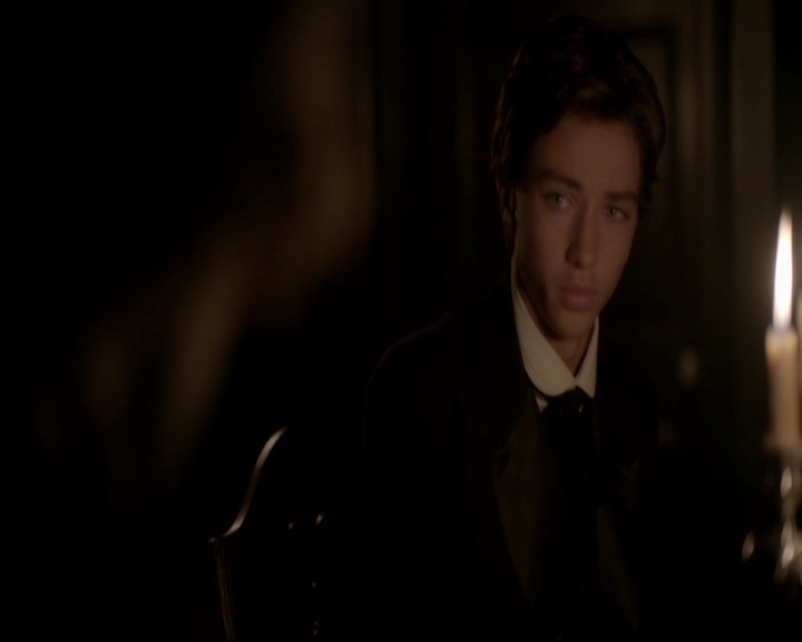 VampireDiariesWorld-dot-nl_7x07MommieDearest1043.jpg