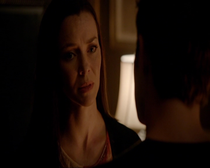 VampireDiariesWorld-dot-nl_7x07MommieDearest1331.jpg