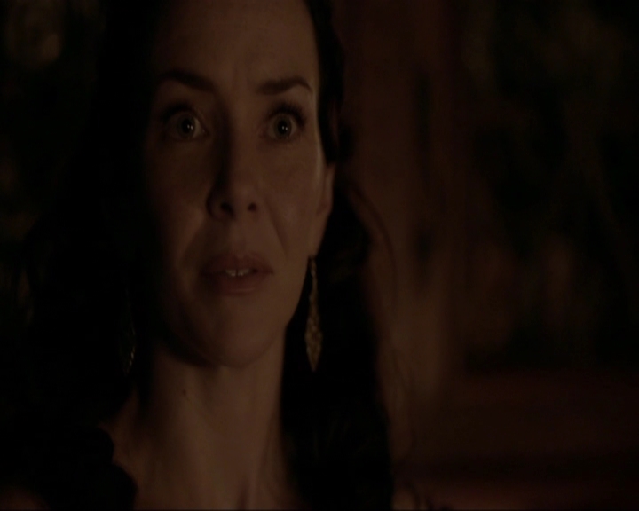 VampireDiariesWorld-dot-nl_7x07MommieDearest1370.jpg