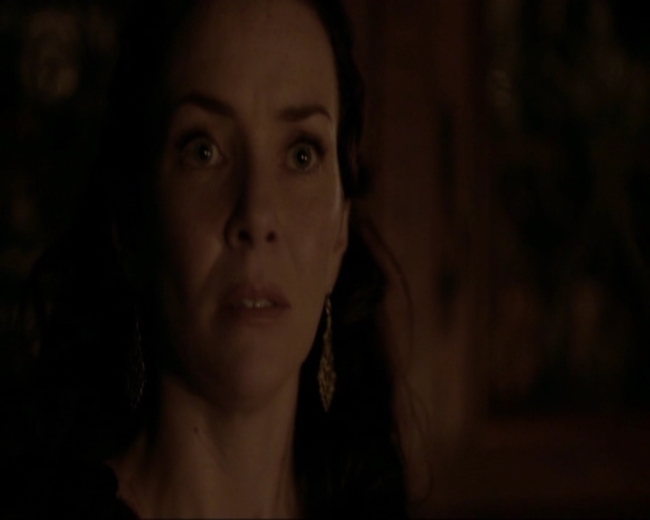 VampireDiariesWorld-dot-nl_7x07MommieDearest1371.jpg