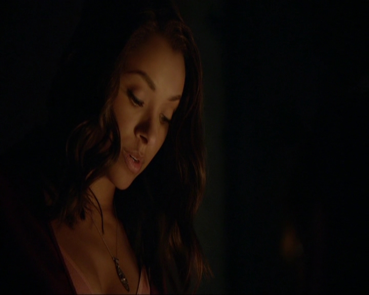 VampireDiariesWorld-dot-nl_7x07MommieDearest1563.jpg