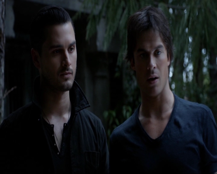 VampireDiariesWorld-dot-nl_7x07MommieDearest1577.jpg