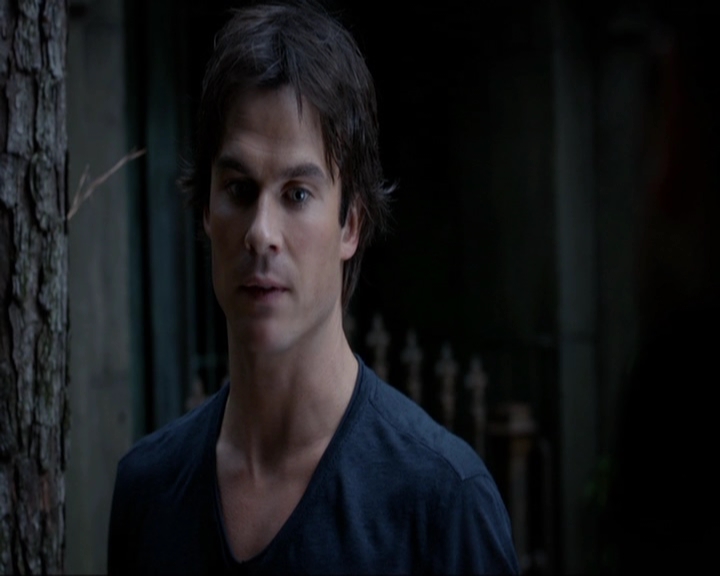 VampireDiariesWorld-dot-nl_7x07MommieDearest1591.jpg