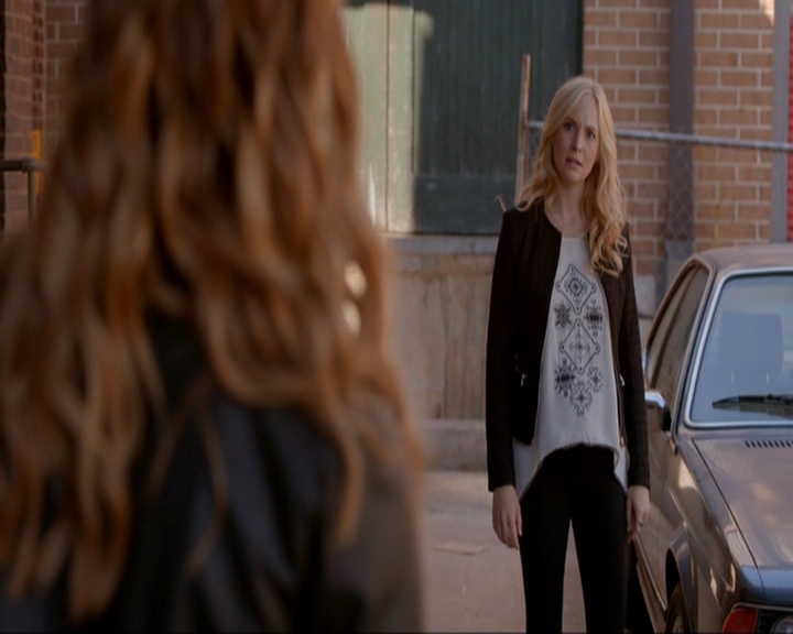 VampireDiariesWorld-dot-nl_7x07MommieDearest1638.jpg