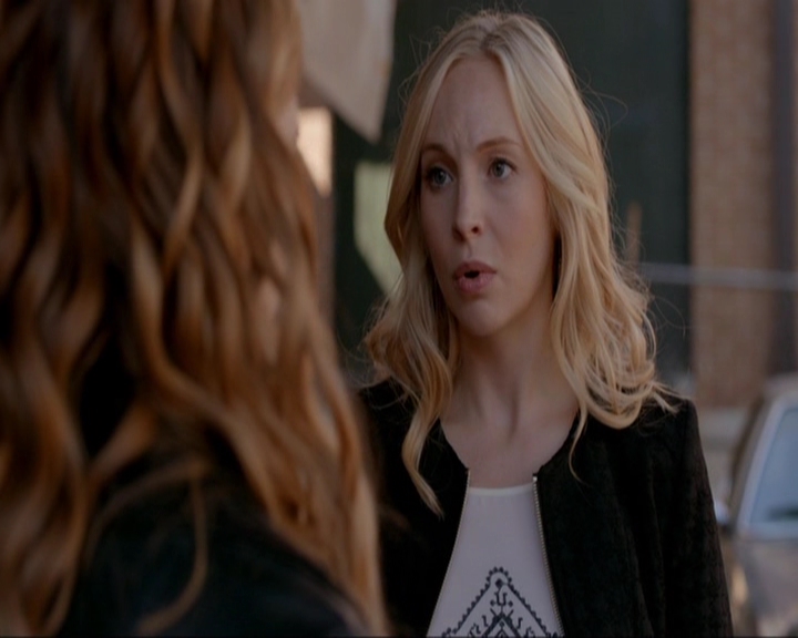 VampireDiariesWorld-dot-nl_7x07MommieDearest1654.jpg