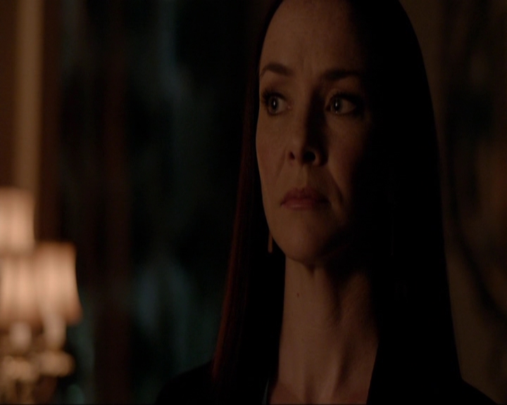 VampireDiariesWorld-dot-nl_7x07MommieDearest2266.jpg