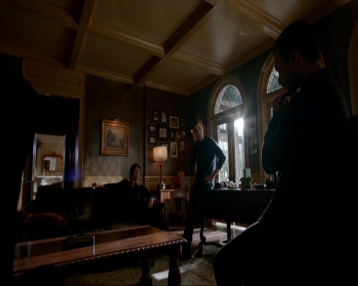 VampireDiariesWorld-dot-nl_7x08HoldMeThrillMeKissMeKillMe0072.jpg