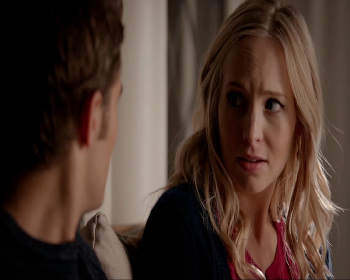 VampireDiariesWorld-dot-nl_7x08HoldMeThrillMeKissMeKillMe0617.jpg